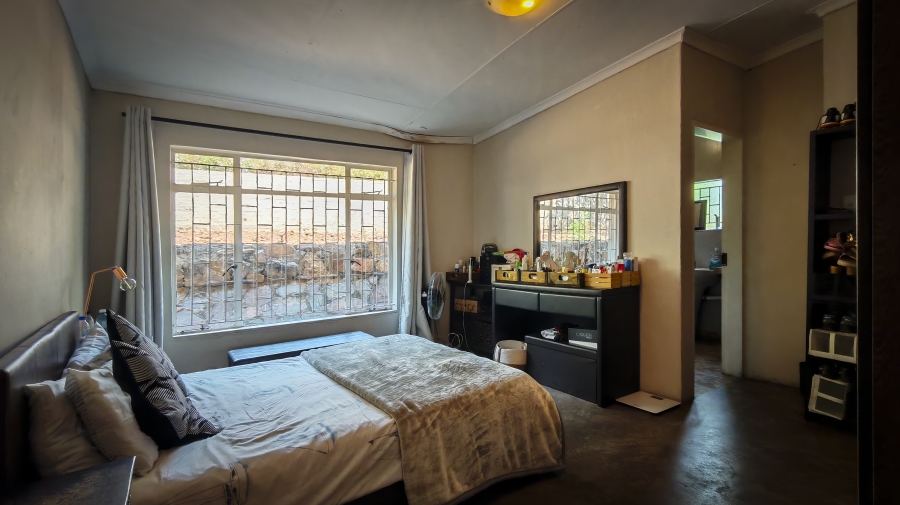 Commercial Property for Sale in Broederstroom North West